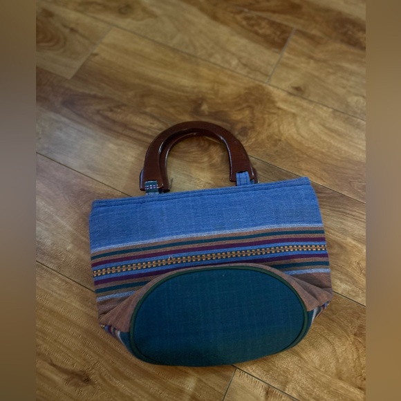 Halys Handwoven stripped abstract pattern mini Handbag - Picture 2 of 10
